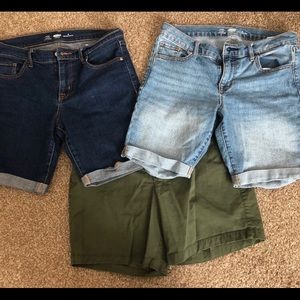 Old navy shorts bundle size 8